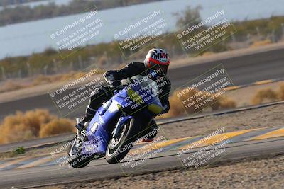 media/Dec-18-2022-SoCal Trackdays (Sun) [[8099a50955]]/Turn 14 (940am)/